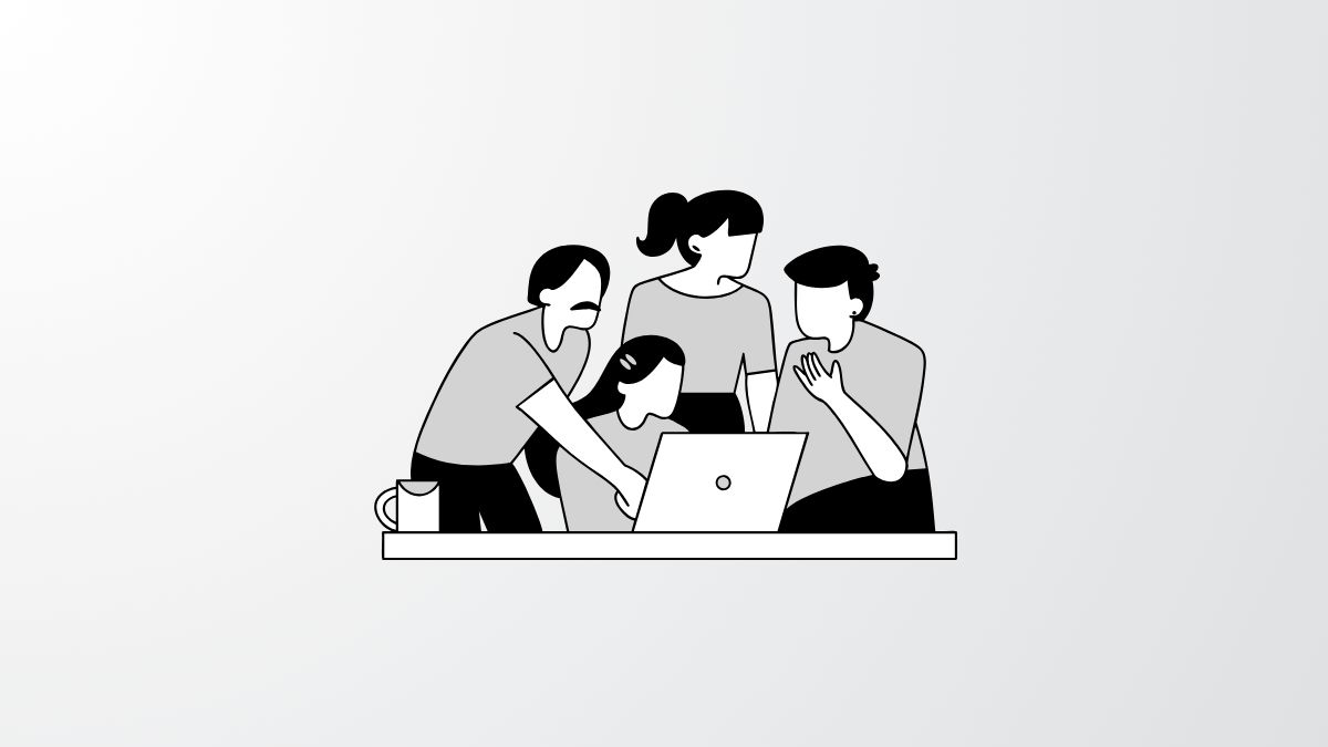 The Reddit alien logo next to the word "NICHE" in a textured, rounded font, on a gray background